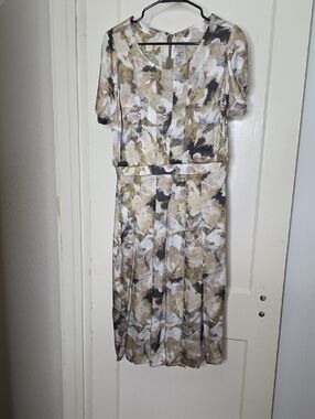 Neutral Floral Midi Dress in Beige, White & Green